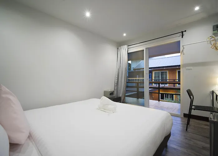 Resort M - Mrt Huai Khwang